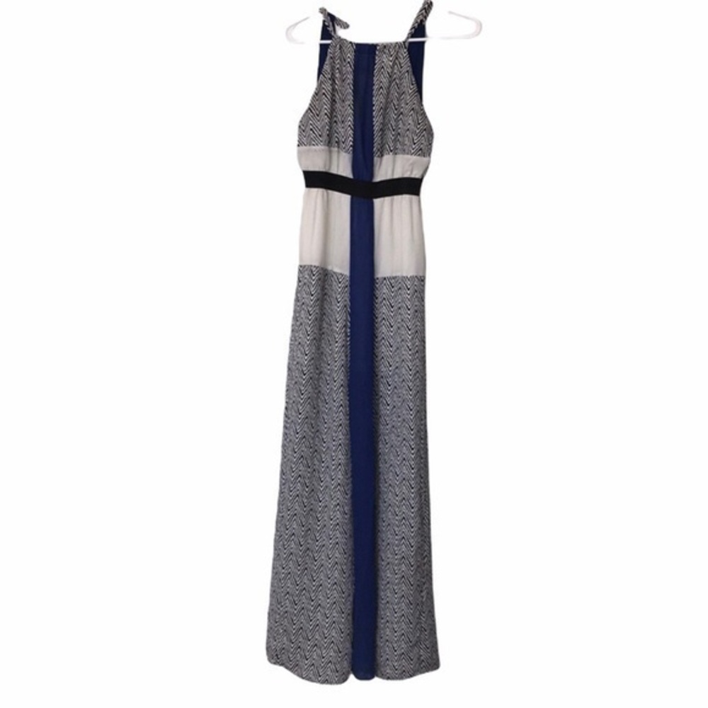 XTAREN Backless Maxi Dress